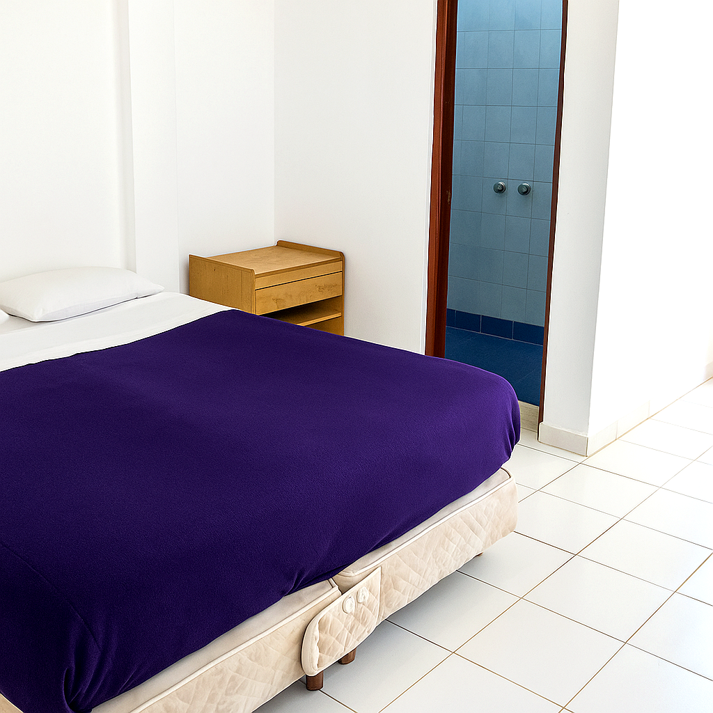 Departamento con cama matrimonial